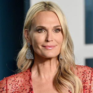 celebrity Molly Sims